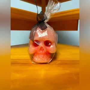 FREE W/ PURCHASE Pink Skull Candle NWT 🕯️💀